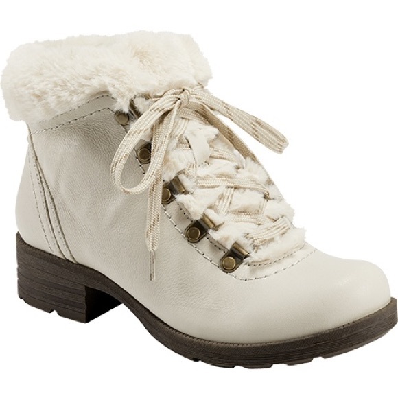 Earth Origins ‘Women’s Randi Rex’ Leather Ankle Boots in “Sand White” Size 8.5 - Picture 1 of 6